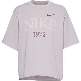 Nike Classics Boxy T-Shirt Damen platinum violet