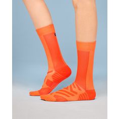 Rückansicht von On PERFORMANCE HIGH SOCK Laufsocken Damen orange