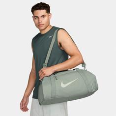 Rückansicht von Nike Gym Club Sporttasche Damen jade horizon-jade horizon-sea glass