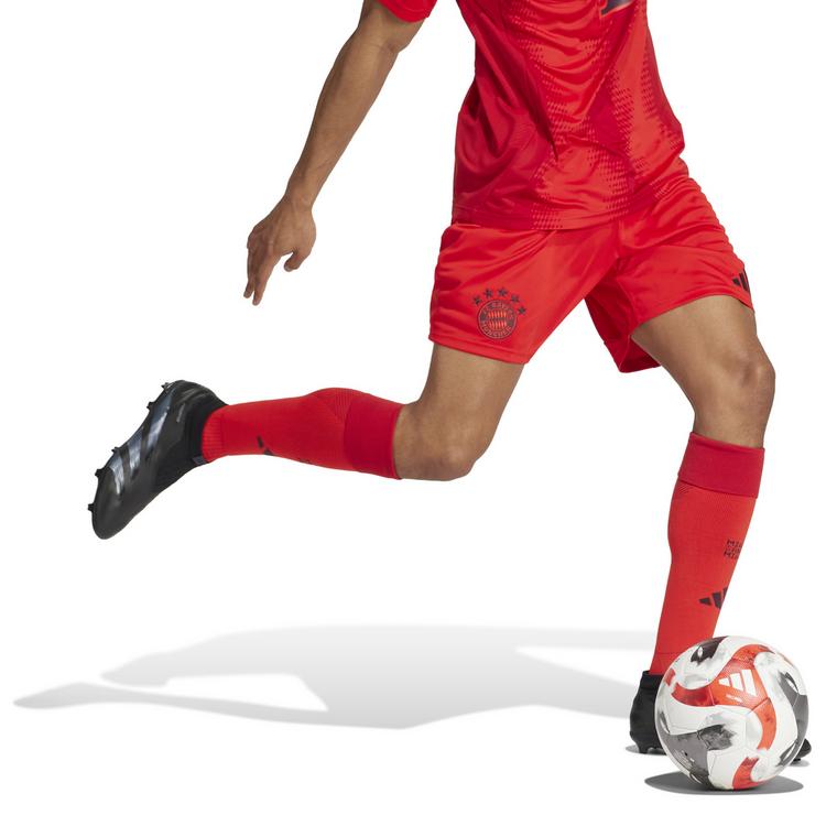 adidas adidas FC Bayern M&uuml;nchen 24-25 Heim Fu&szlig;ballshorts Herren - red - 2 | SportScheck