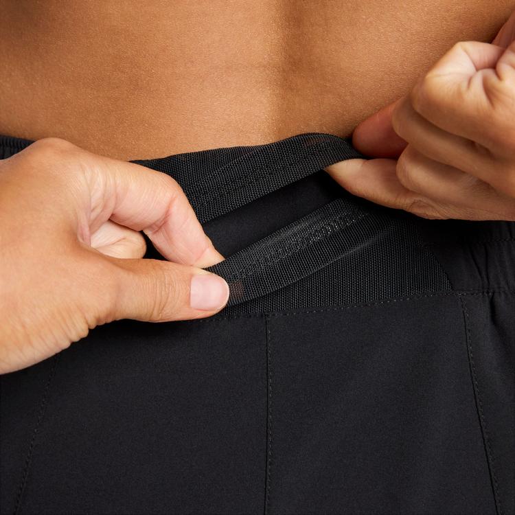 Nike Nike SWOOSH Laufshorts Damen - black-white - 4 | SportScheck