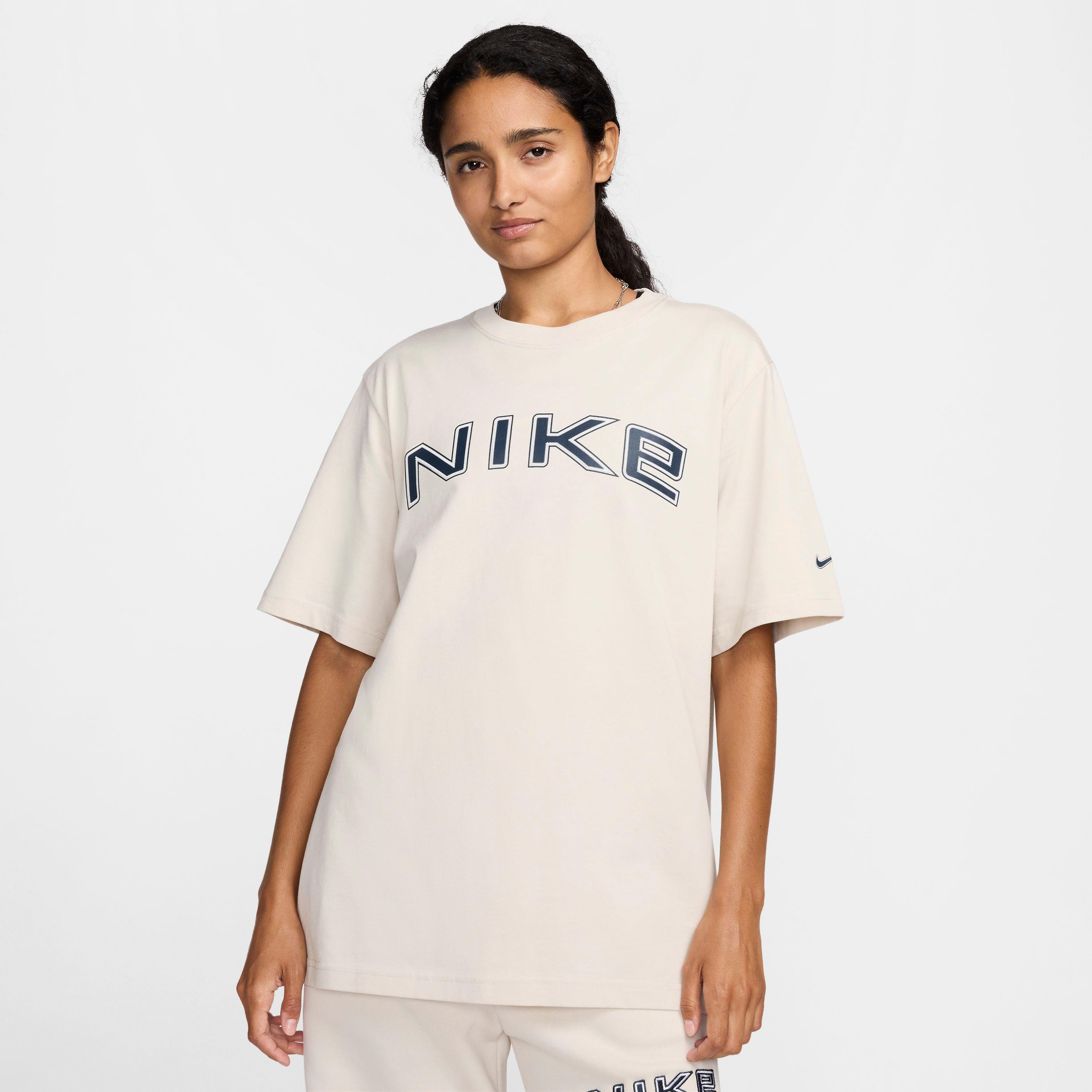 Thumbnail - Nike Phoenix T-Shirt Damen