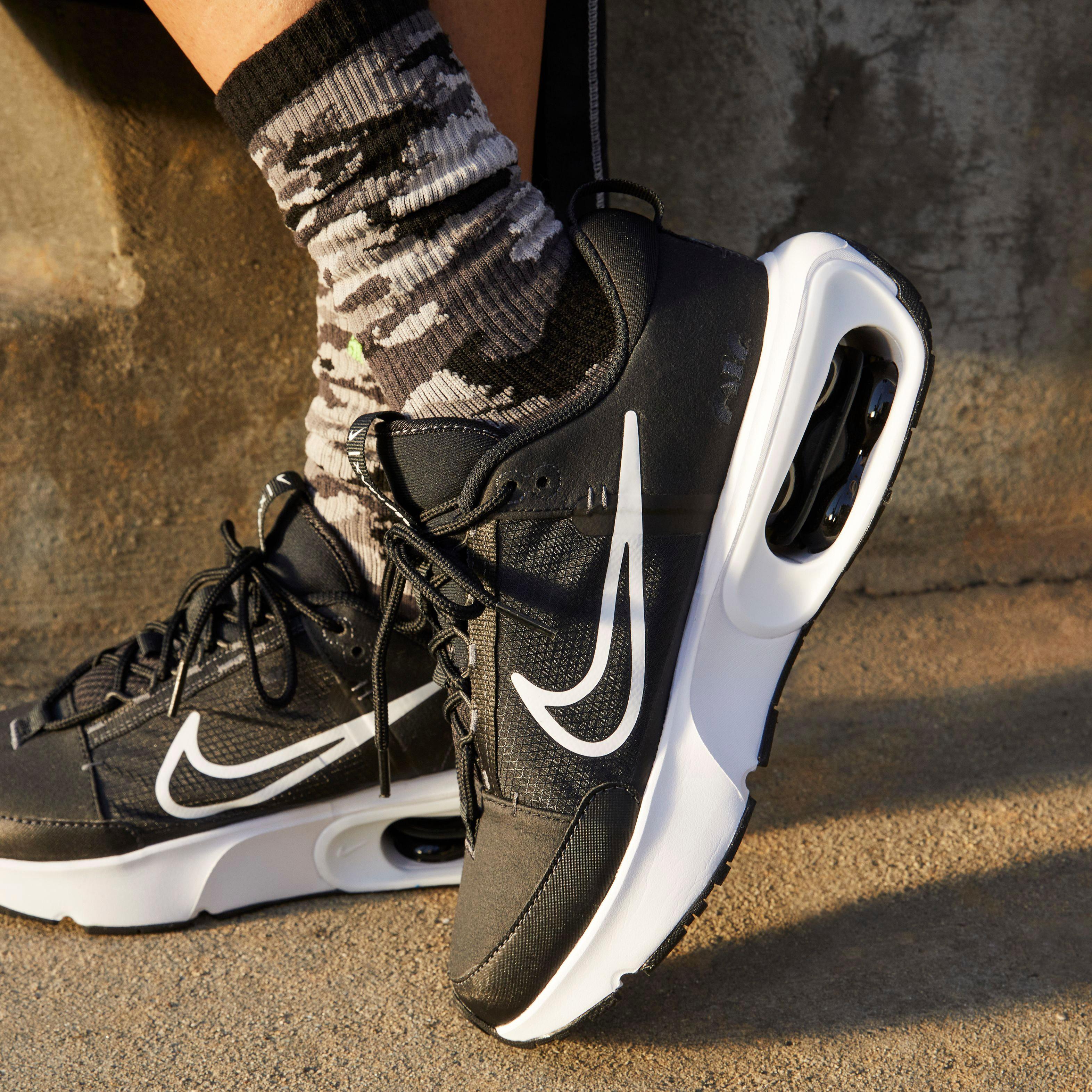 Thumbnail - Nike Air Max Intrik Sneaker Damen