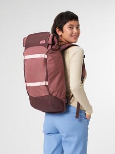 Rückansicht von AEVOR Rucksack Trippack Daypack raw ruby