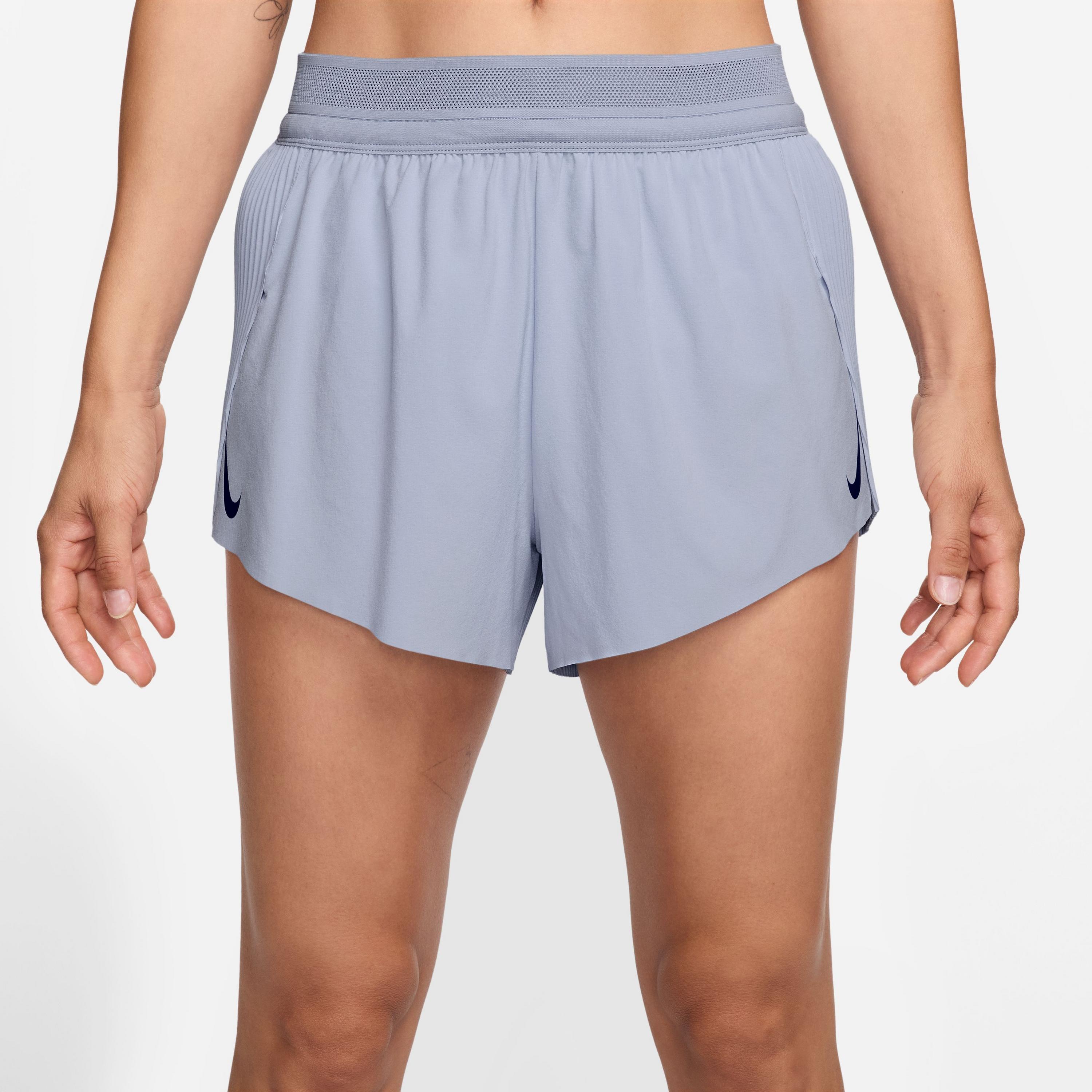 Thumbnail - Nike Aeroswift Laufshorts Damen