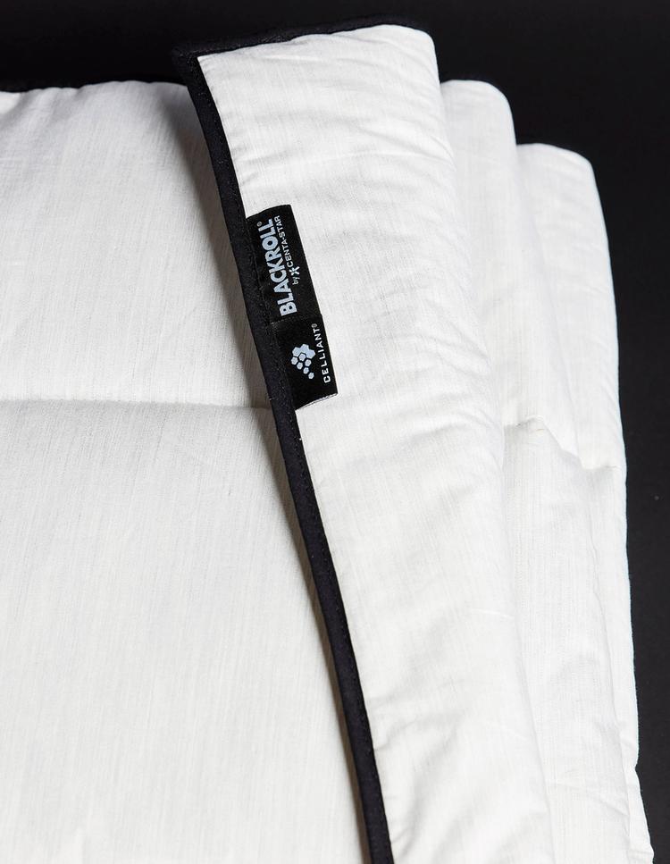 BLACKROLL BLACKROLL RECOVERY BLANKET WINTER Decke - grey-black - 1 | SportScheck