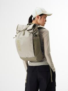 Rückansicht von AEVOR Rucksack Rollpack Proof Daypack proof sesame olive