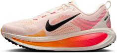 Rückansicht von Nike VOMERO 18 Laufschuhe Damen white-black-bright crimson-laser orange