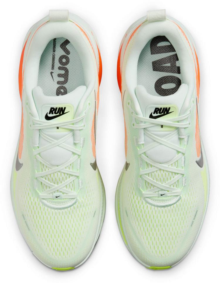 Nike Nike VOMERO 18 Laufschuhe Herren - barely green-metallic silver - 0 | SportScheck