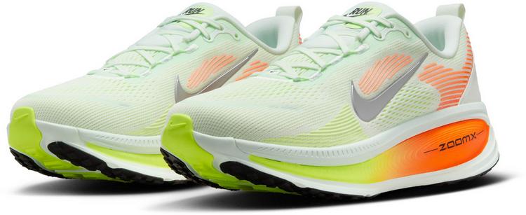 Nike Nike VOMERO 18 Laufschuhe Herren - barely green-metallic silver - 3 | SportScheck