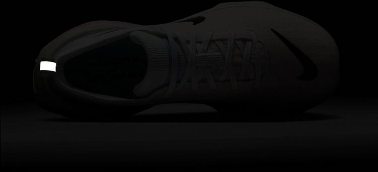 Nike Nike ZOOMX INVINCIBLE RUN FK 3 Laufschuhe Damen - white-black-atmosphere-blue tint - 7 | SportScheck