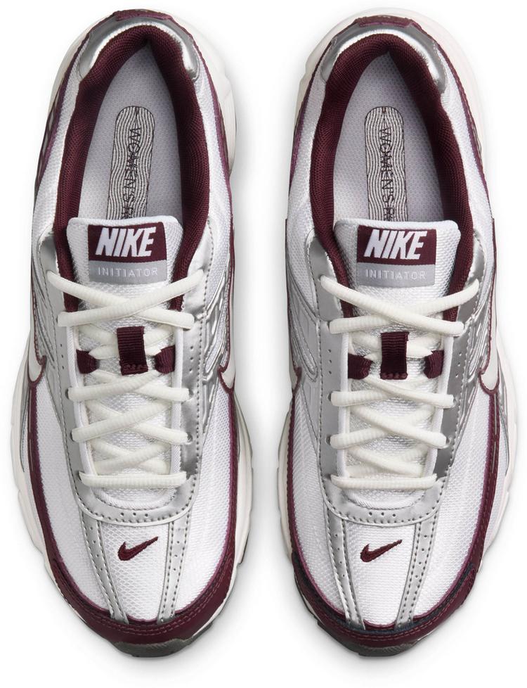 Nike Nike Initiator Sneaker Damen - white-sail-sail-burgundy crush - 0 | SportScheck