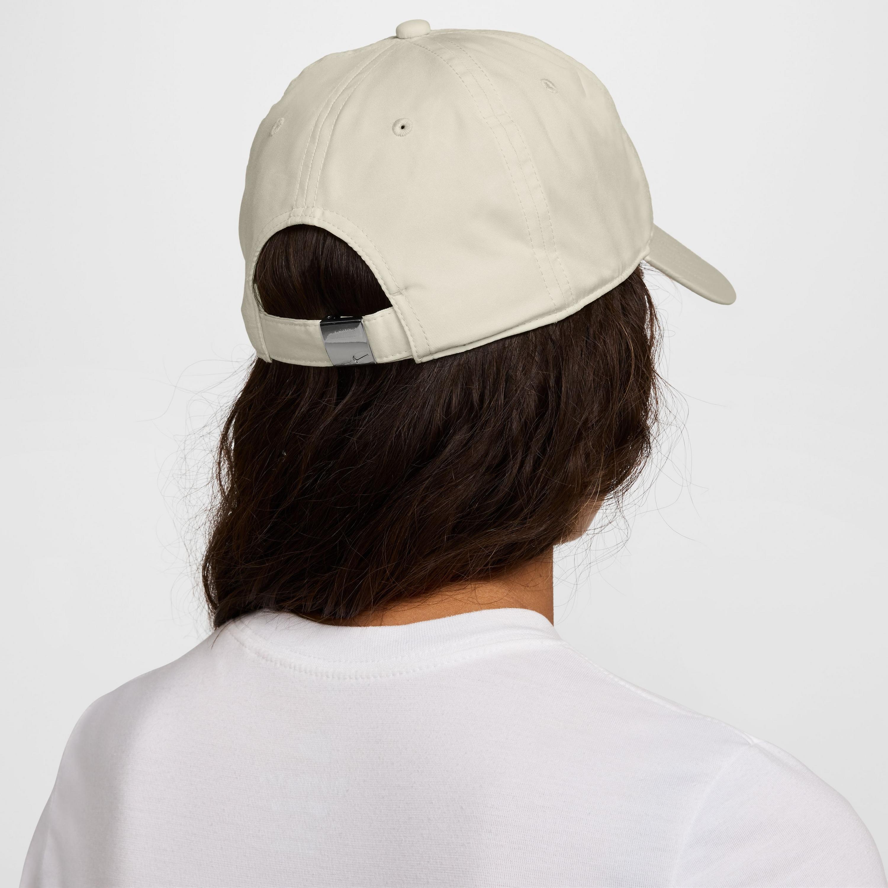 Thumbnail - Nike Cap