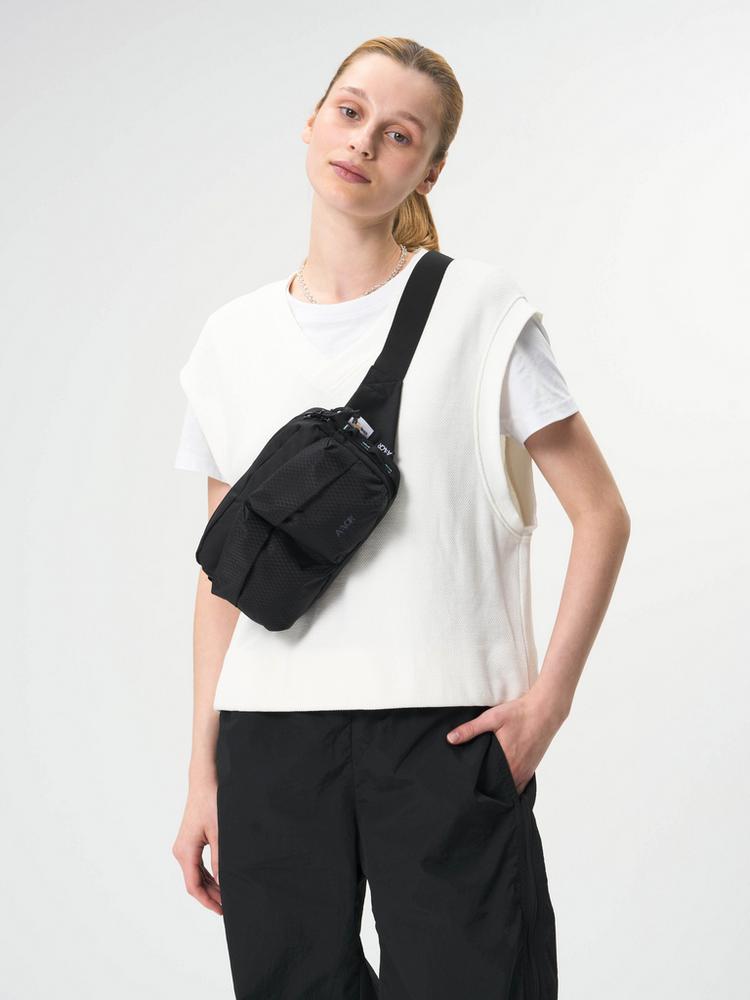 AEVOR AEVOR Utility Umh&auml;ngetasche - utility black - 0 | SportScheck