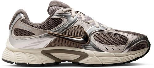 Nike V5 RNR Sneaker Herren