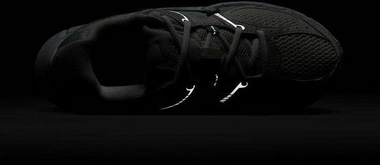 Nike Nike V5 RNR Sneaker Damen - summit white-white-vast grey-cannon - 6 | SportScheck