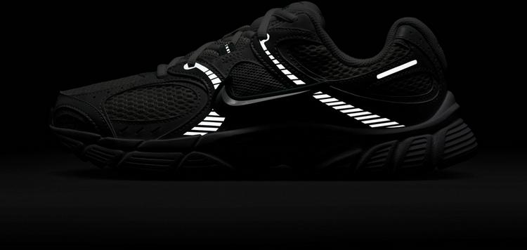 Nike Nike V5 RNR Sneaker Damen - summit white-white-vast grey-cannon - 8 | SportScheck