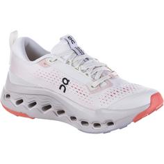 Rückansicht von On Cloudsurfer Trail 2 Trailrunning Schuhe Damen ivory-salmon