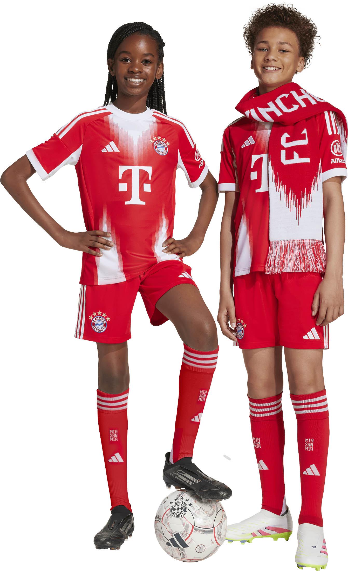 Thumbnail - adidas FC Bayern München 25-26 Heim Fußballshorts Kinder