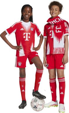 Rückansicht von adidas FC BayernMünchen 25-26 Heim Fußballshorts Kinder red