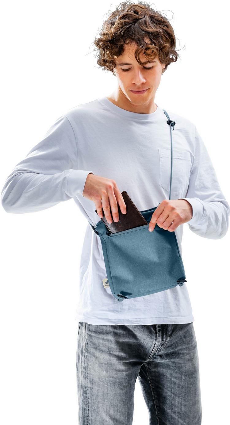 Deuter Deuter Walker 24 Daypack - atlantic - 1 | SportScheck