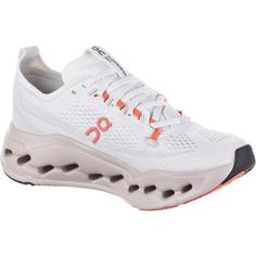 Rückansicht von On Cloudsurfer Max Laufschuhe Damen ivory-salmon