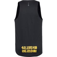 Rückansicht von Nike Stride Funktionstank Herren black