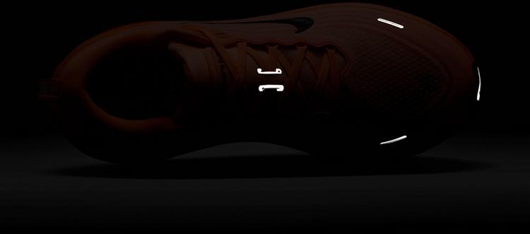 Nike Nike VOMERO PLUS Laufschuhe Herren - orange pulse-black-hot lava-total orange - 6 | SportScheck