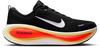 Nike VOMERO PLUS Laufschuhe Herren - black-white-bright crimson-sail