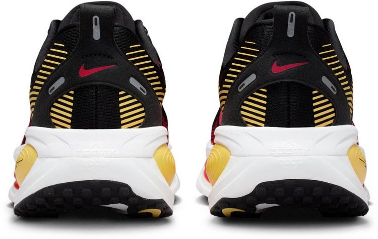 Nike Nike Vomero 18 Laufschuhe Herren - black-bright crimson-lt crimson - 2 | SportScheck