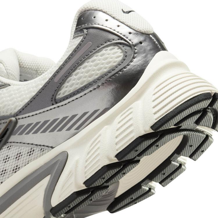 Nike Nike V5 RNR Sneaker Herren - phantom-black-pencil point - 5 | SportScheck