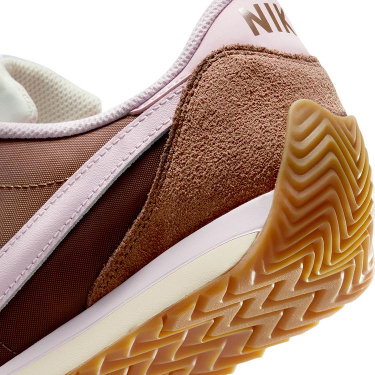 Nike Nike Pacific Sneaker Damen - fauna brown-pink foam-soft pearl - 5 | SportScheck
