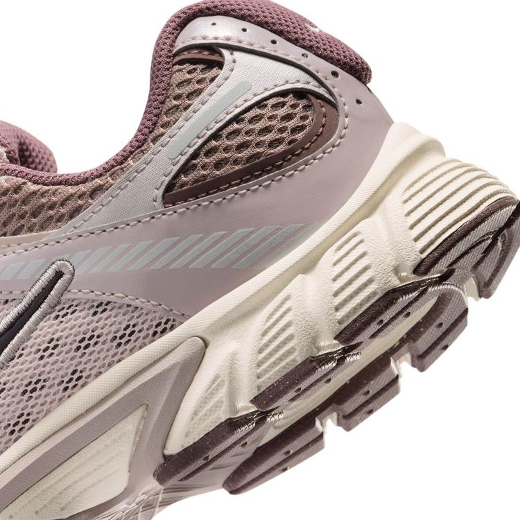 Nike Nike V5 RNR GS Sneaker Kinder - taupe haze-burgundy ash-tattoo-silt - 5 | SportScheck