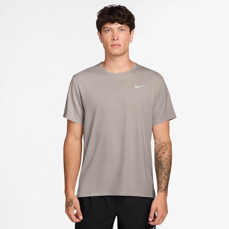 Nike Nike MILER Funktionsshirt Herren - moon particle-reflective silv - 0 | SportScheck