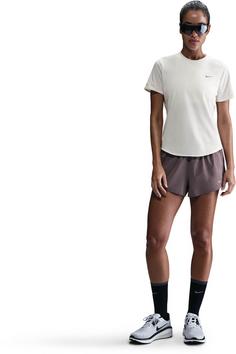 Rückansicht von Nike SWIFT Funktionsshirt Damen sail-reflective silv