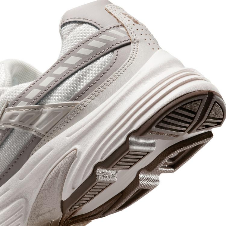 Nike Nike Initiator Sneaker Damen - phantom-mink brown-light bone-sail - 5 | SportScheck