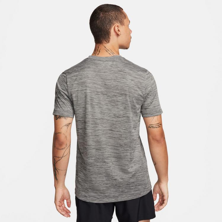Nike Nike DRI-FIT Funktionsshirt Herren - iron grey-pure-black - 1 | SportScheck