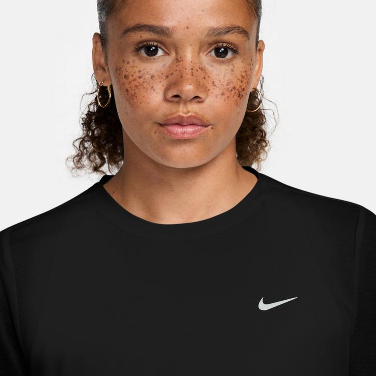 Nike Nike Swift Breathe Funktionsshirt Damen - black-photon dust-white-reflective - 3 | SportScheck