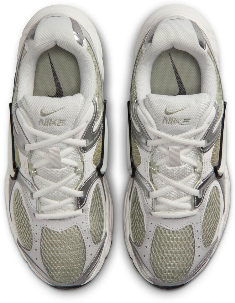 Nike Nike V5 RNR Sneaker Damen - spruce fog-summit white-metallic si - 0 | SportScheck