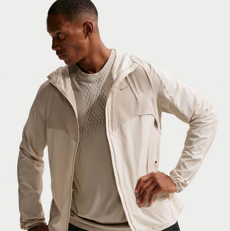 Nike Nike STRIDE NVLTY Laufjacke Herren - cream ii-birch-natural-reflective s - 4 | SportScheck
