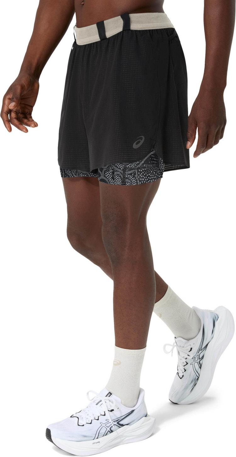 ASICS ASICS METARUN 4IN 2-N-1 Laufshorts Herren - performance black-cream - 2 | SportScheck