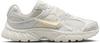 Nike NIKE V5 RNR Sneaker Damen - phantom-phantom-sail-mtlc summit wh