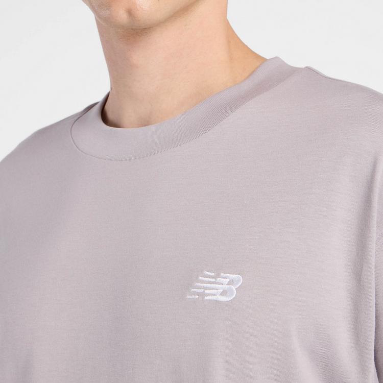NEW BALANCE NEW BALANCE Essentials T-Shirt Herren - truffle salt - 3 | SportScheck