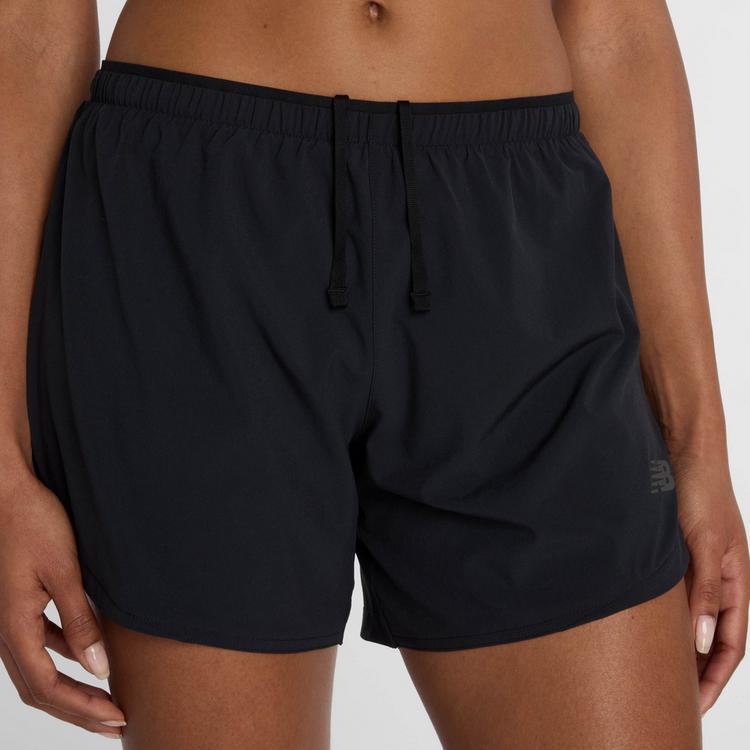 NEW BALANCE NEW BALANCE RC Essential Laufshorts Damen - bk - 4 | SportScheck