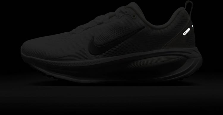 Nike Nike VOMERO 18 Laufschuhe Damen - white-metallic silver-photon dust - 7 | SportScheck