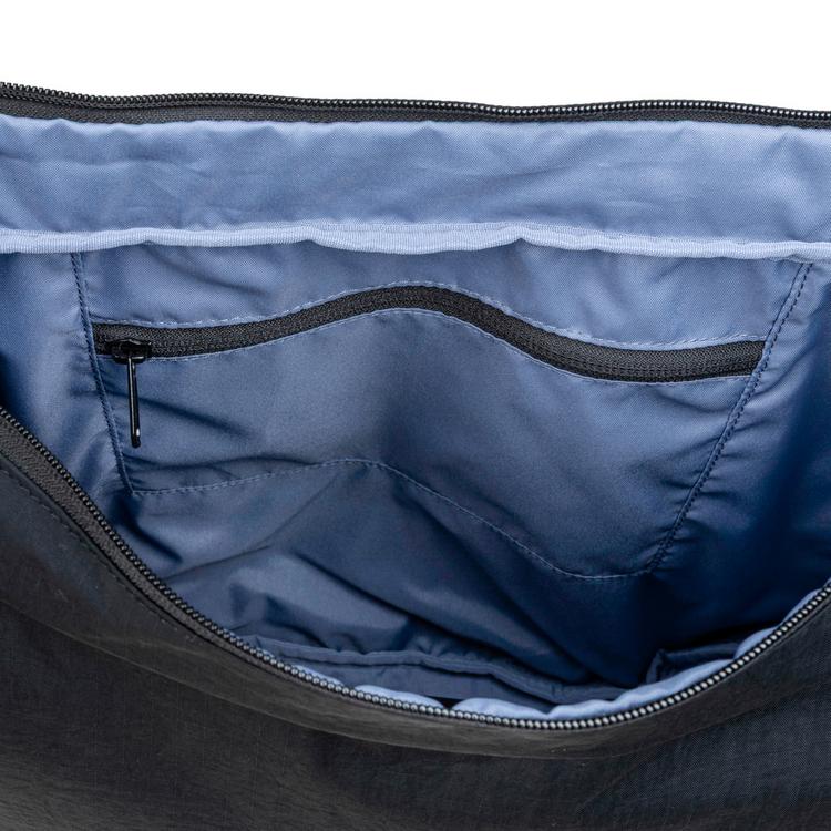 AEVOR AEVOR Slouchy Umh&auml;ngetasche - black - 4 | SportScheck