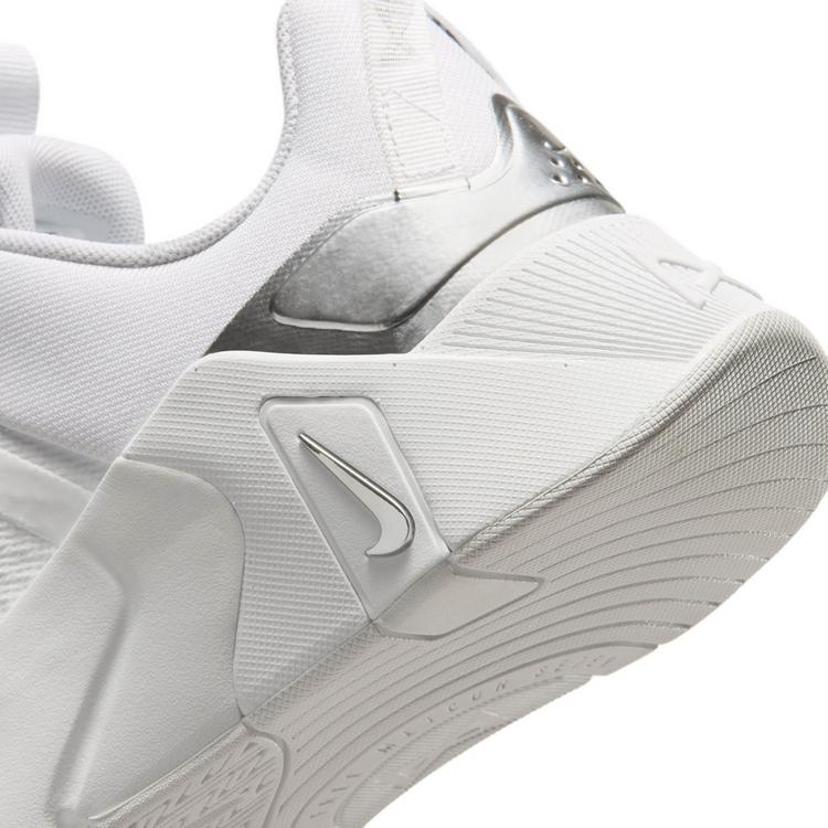 Nike Nike Fitnessschuhe Damen - white-metallic silver-white - 5 | SportScheck
