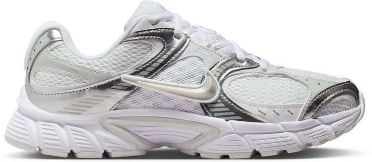 Nike Nike V5 RNR Sneaker Damen - white-metallic silver-mtlc platinum - 0 | SportScheck