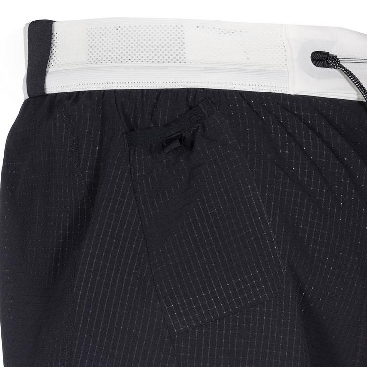 ASICS ASICS METARUN 4IN 2-N-1 Laufshorts Herren - performance black-cream - 0 | SportScheck