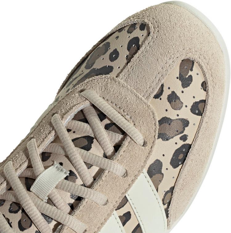 adidas adidas Barreda Lo Sneaker Damen - crli-owhite-cblack - 4 | SportScheck